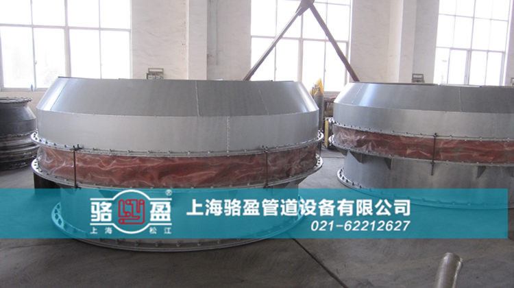 駱盈非金屬補償器生產(chǎn)車間